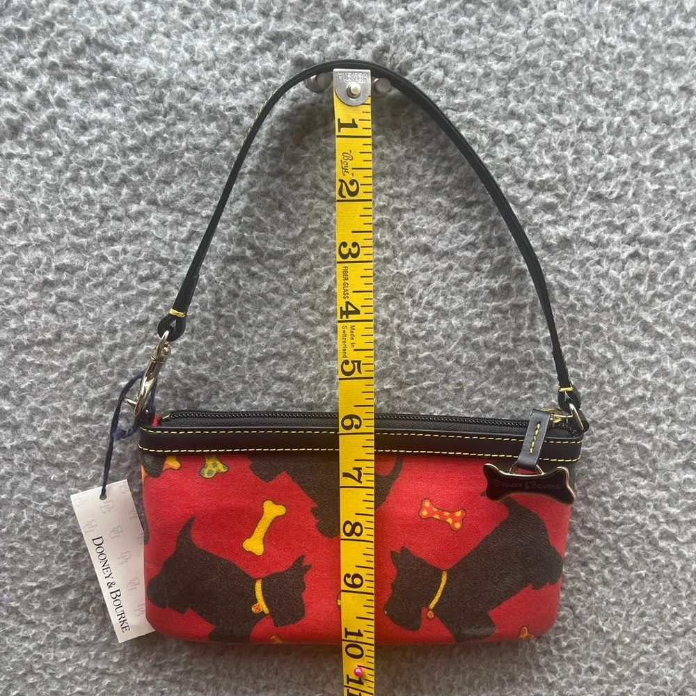 Dooney & Bourke Red Black Wristlet Scottie dogs COA - Picture 9 of 13